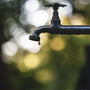 Llave de agua - y nutrición del suelo